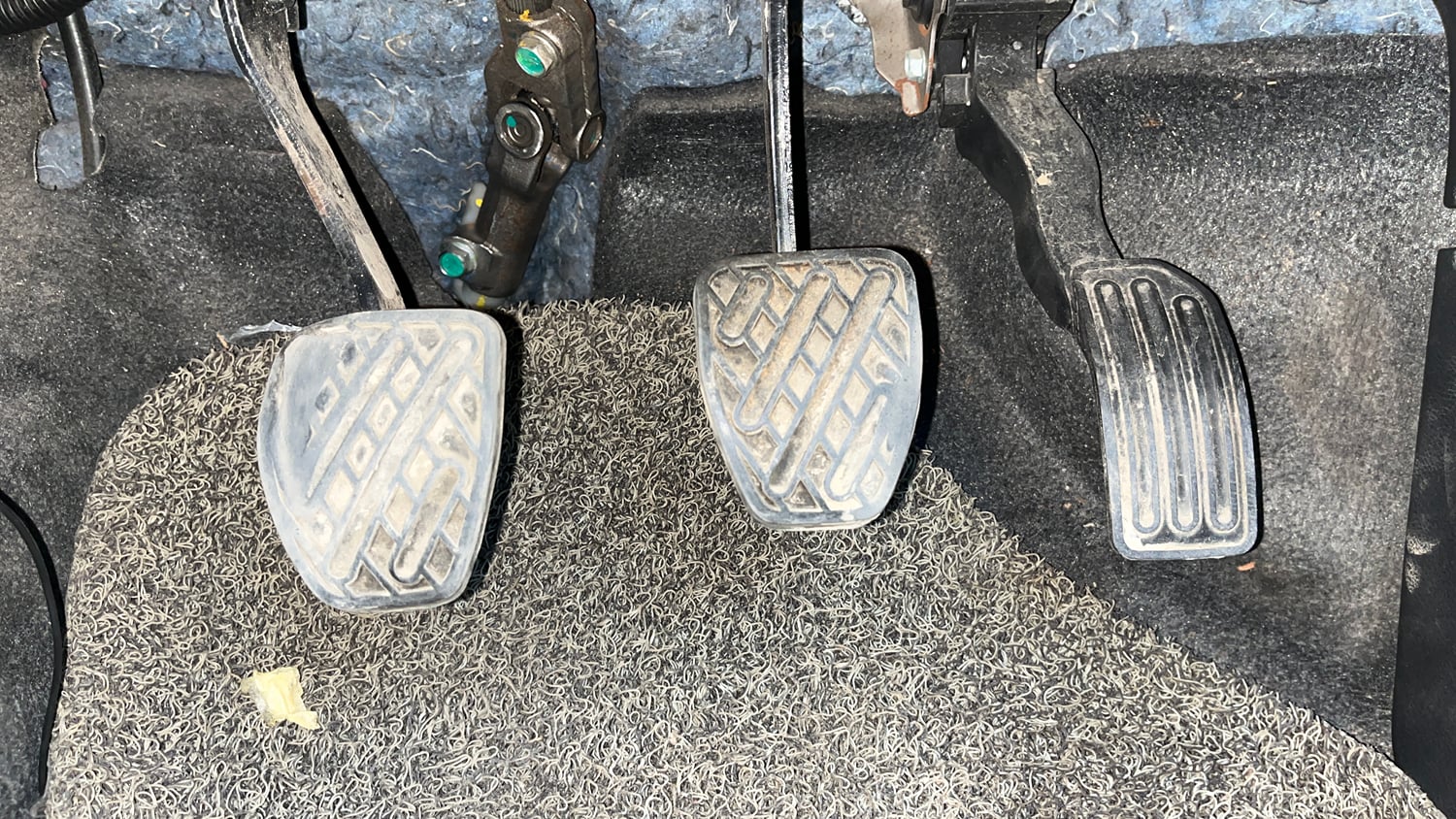 Used 2018 Datsun Go Plus T Petrol Manual interior PEDALS VIEW