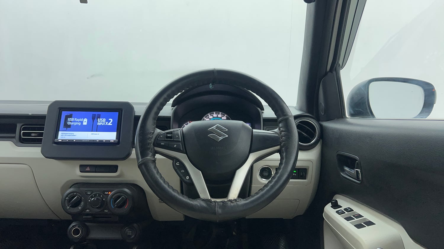 Used 2017 Maruti Suzuki Ignis Zeta 1.2 AMT Petrol Automatic interior STEERING VIEW