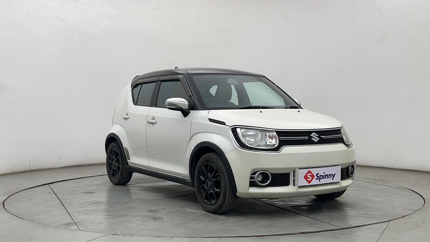 Used 2017 Maruti Suzuki Ignis Zeta 1.2 AMT Petrol Automatic exterior RIGHT FRONT CORNER VIEW