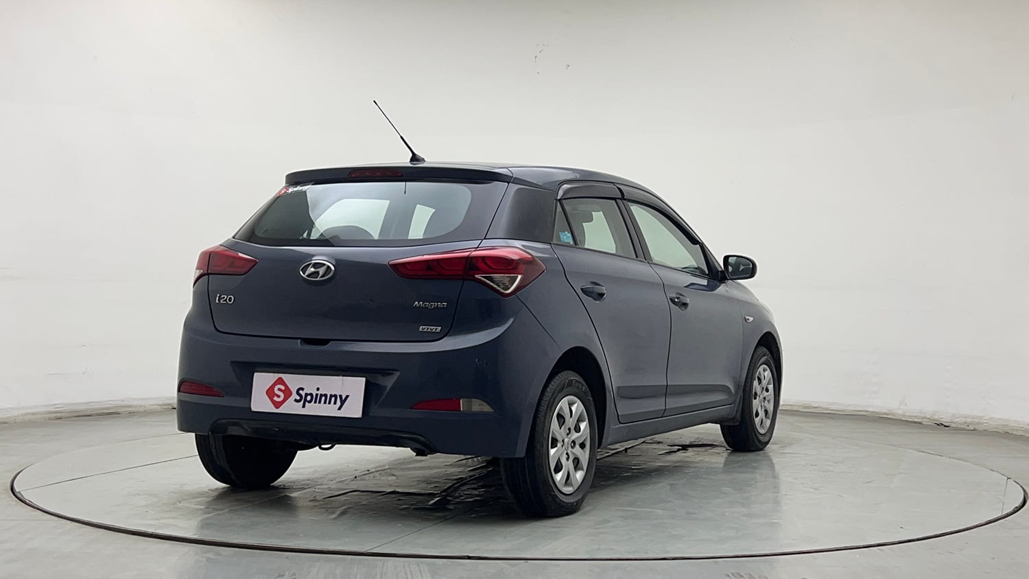 Used 2015 Hyundai Elite i20 Magna 1.2 Petrol Manual exterior RIGHT REAR CORNER VIEW