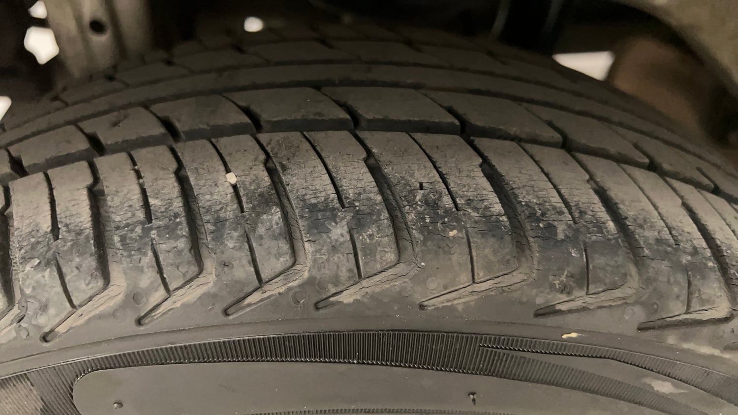 Used 2016 Maruti Suzuki Alto K10 VXi Petrol Manual tyres RIGHT REAR TYRE TREAD VIEW