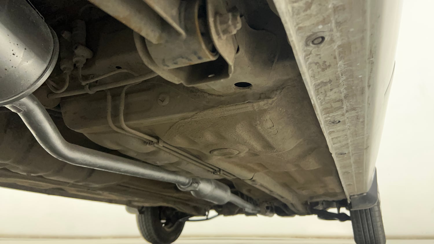 Used 2017 Maruti Suzuki Alto 800 LXi Petrol Manual extra REAR RIGHT UNDERBODY VIEW