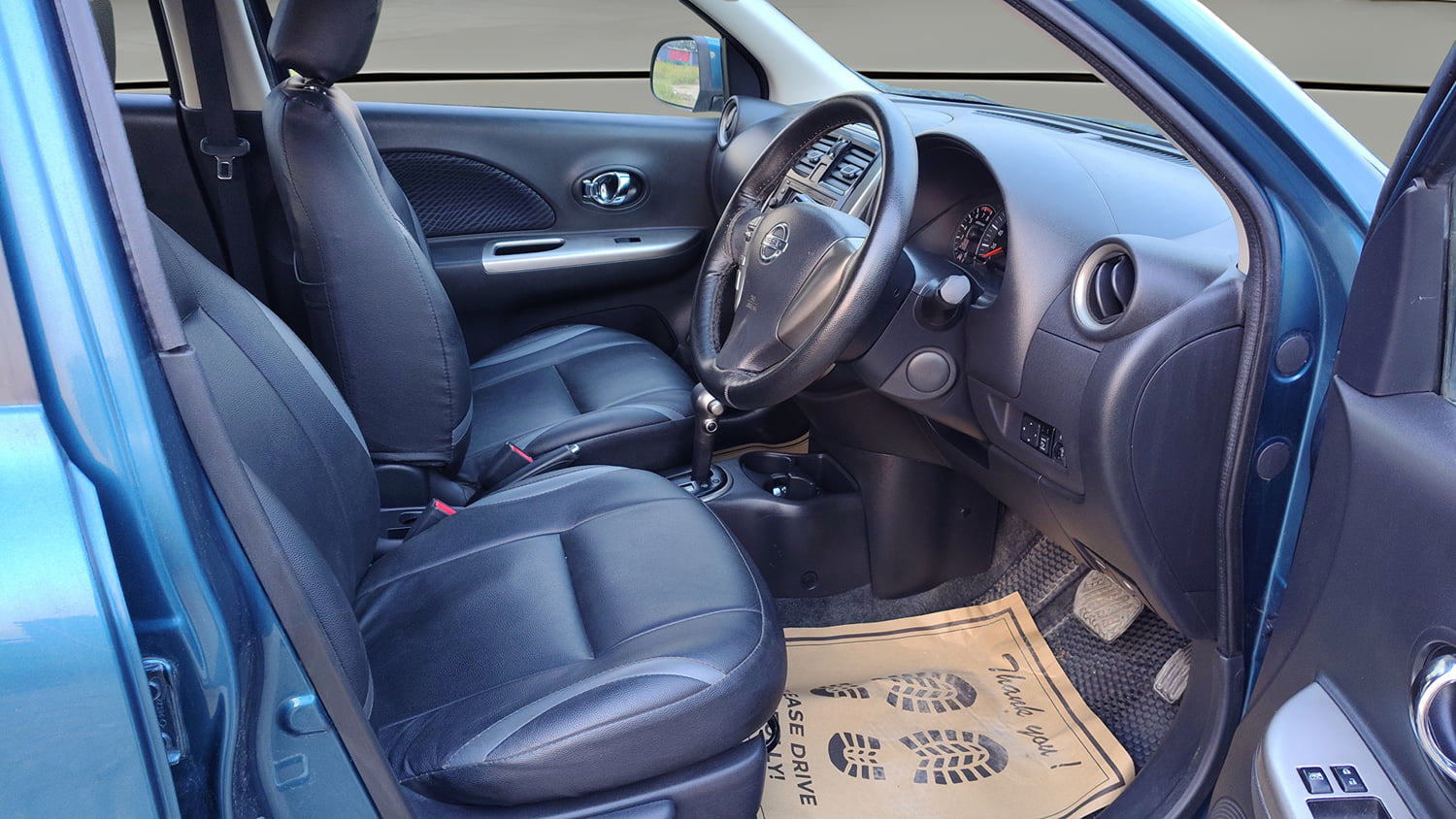 Used 2018 Nissan Micra XV CVT Petrol Automatic interior RIGHT SIDE FRONT DOOR CABIN VIEW