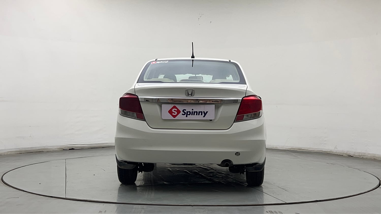 Used 2014 Honda Amaze 1.2 S i-VTEC Petrol Manual exterior BACK VIEW