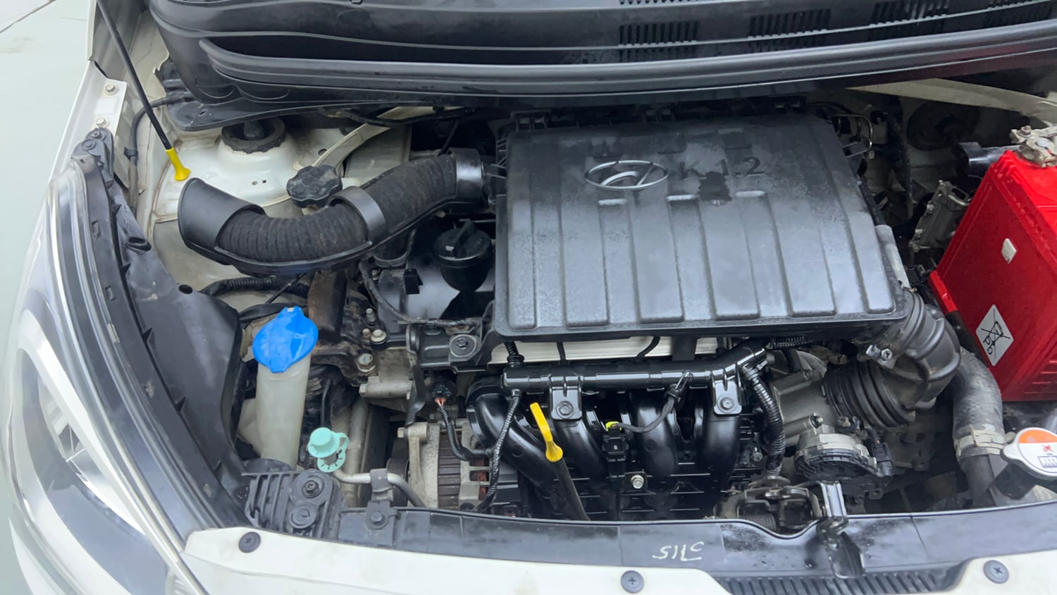 Used 2015 Hyundai Xcent SX 1.2 Petrol Manual engine ENGINE RIGHT SIDE VIEW