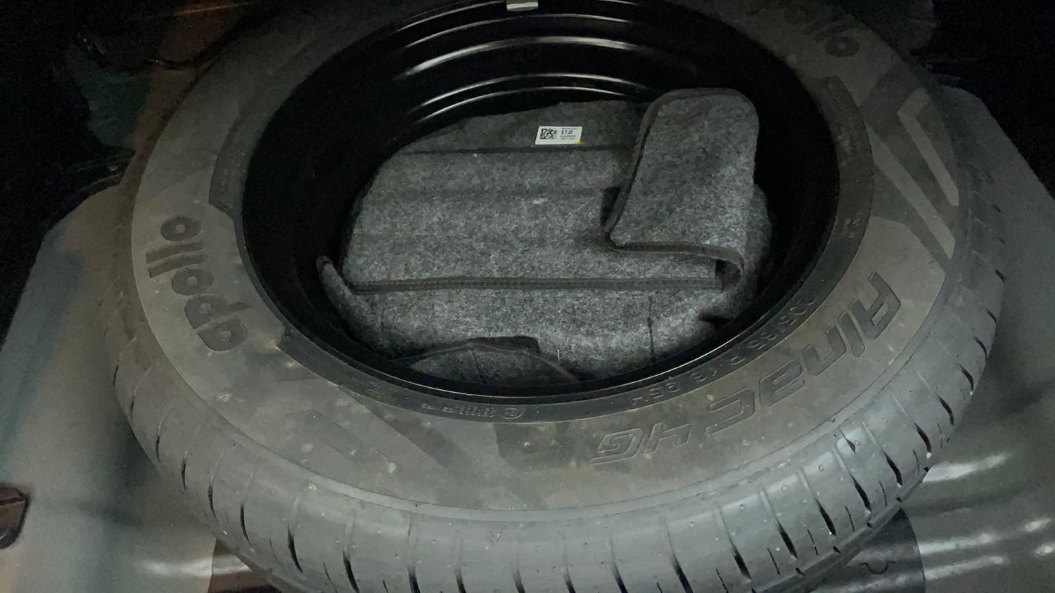 Used 2024 Hyundai Creta SX 1.5 Petrol Petrol Manual tyres SPARE TYRE VIEW