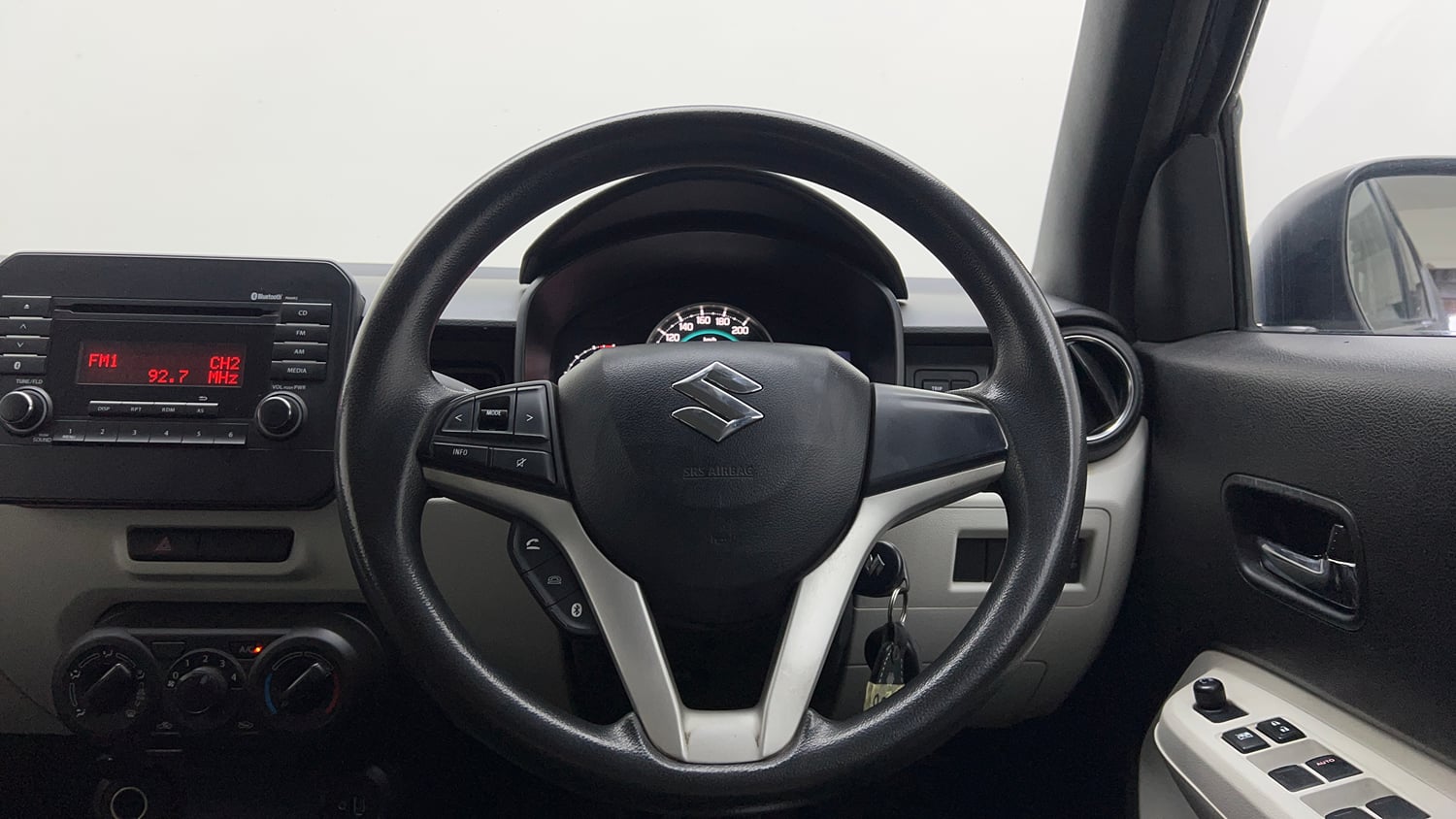 Used 2017 Maruti Suzuki Ignis Delta 1.2 MT Petrol Manual interior STEERING VIEW