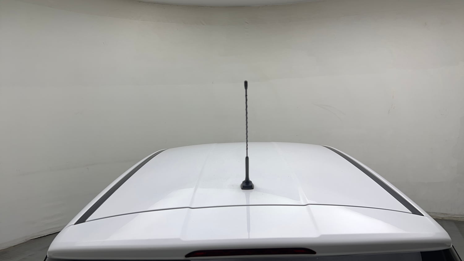 Used 2025 Hyundai Grand i10 Nios Magna 1.2 Kappa Petrol Manual exterior EXTERIOR ROOF VIEW