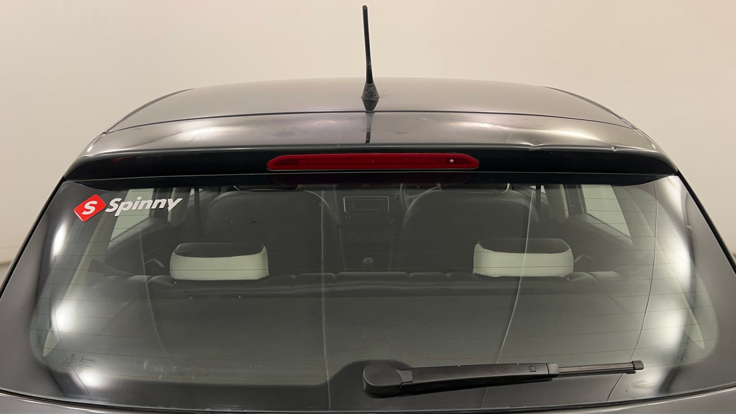 Used 2014 Volkswagen Polo Comfortline 1.2L (P) Petrol Manual exterior BACK WINDSHIELD VIEW