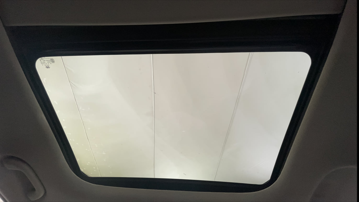 Used 2024 Hyundai Creta SX 1.5 Petrol Petrol Manual top_features Sunroof