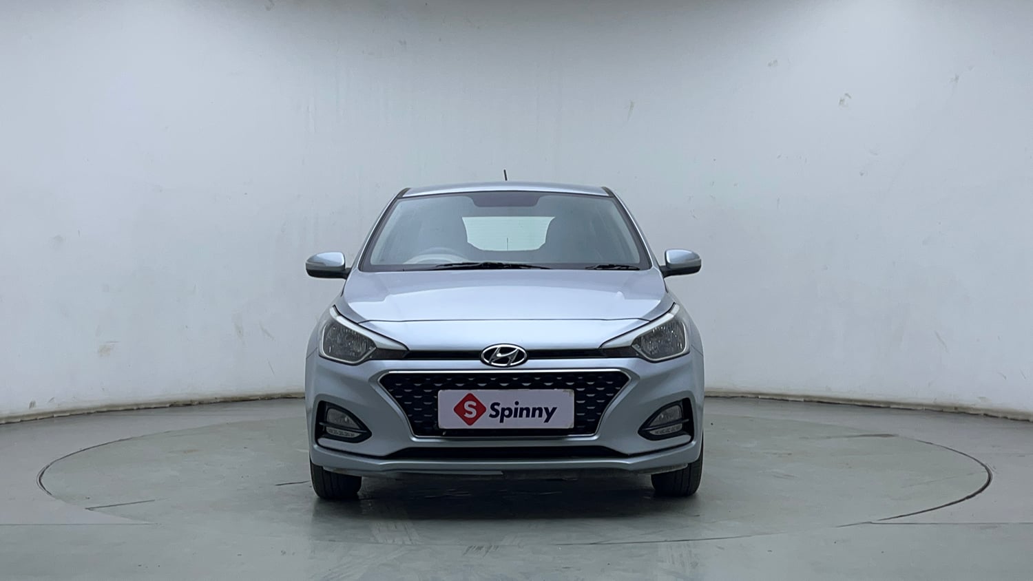Used 2020 Hyundai Elite i20 Sportz Plus 1.2 Petrol Manual exterior FRONT VIEW