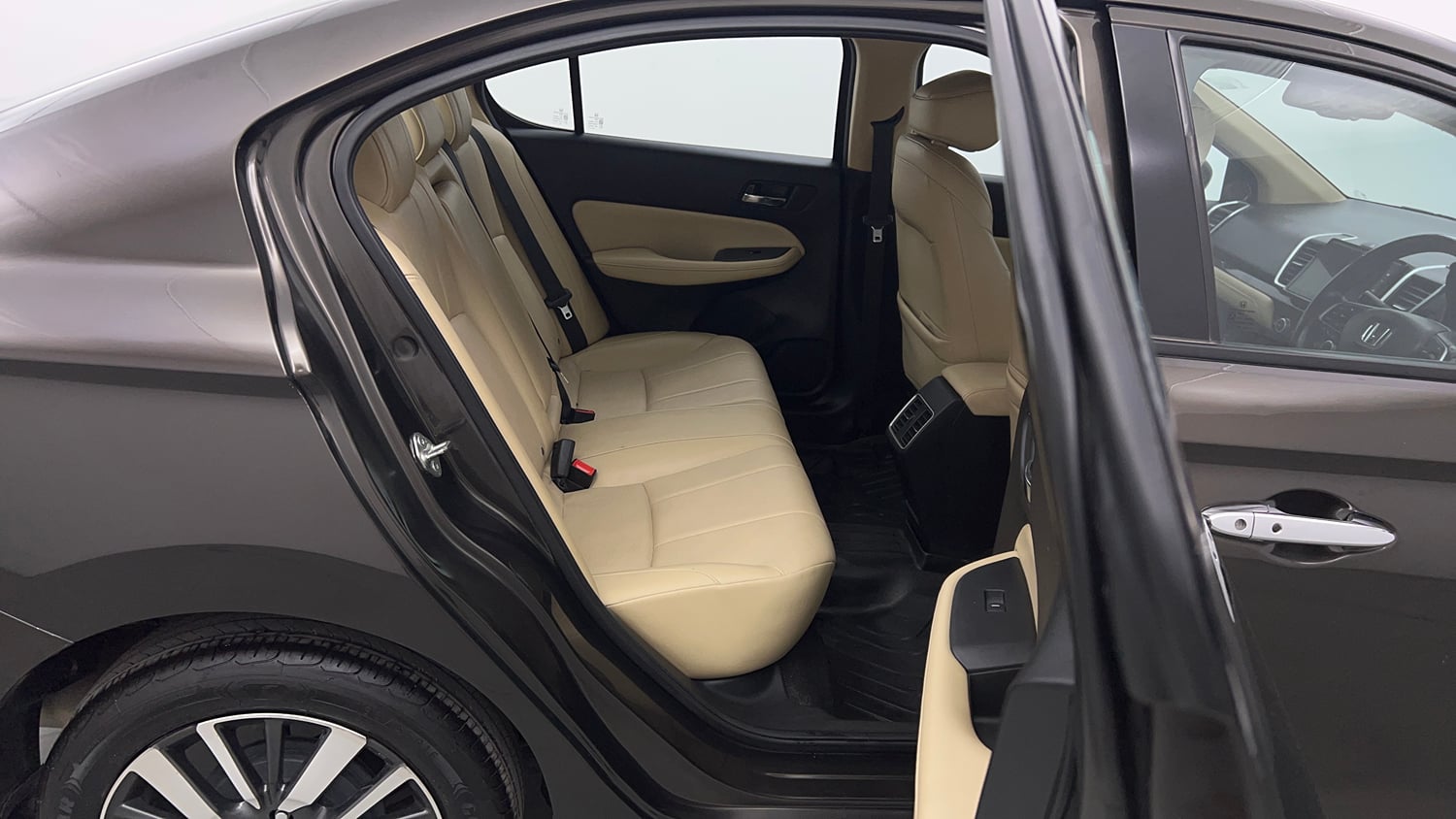 Used 2021 Honda City ZX CVT Petrol Petrol Automatic interior RIGHT SIDE REAR DOOR CABIN VIEW