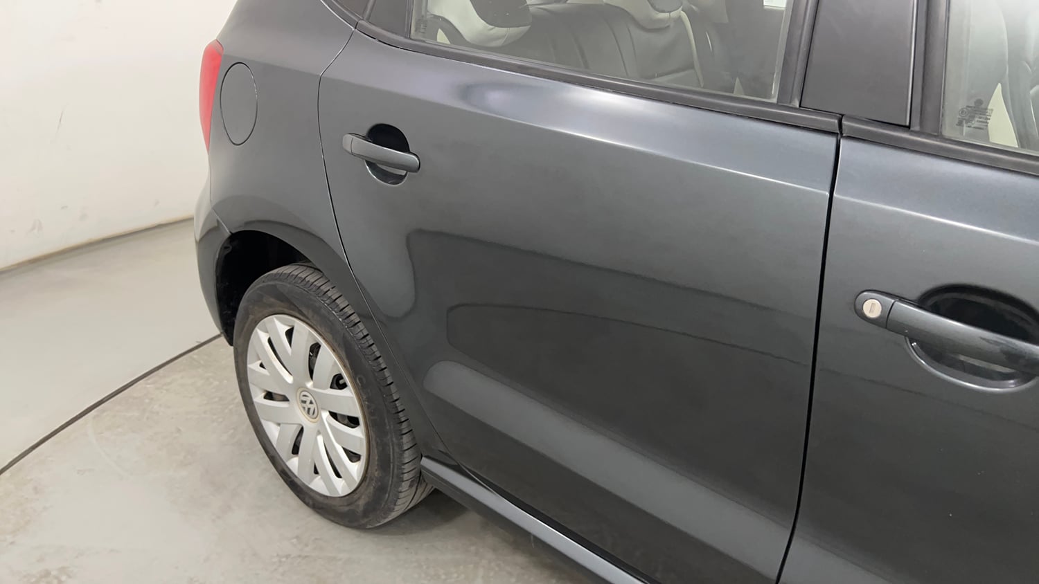 Used 2014 Volkswagen Polo Comfortline 1.2L (P) Petrol Manual dents MINOR DENT