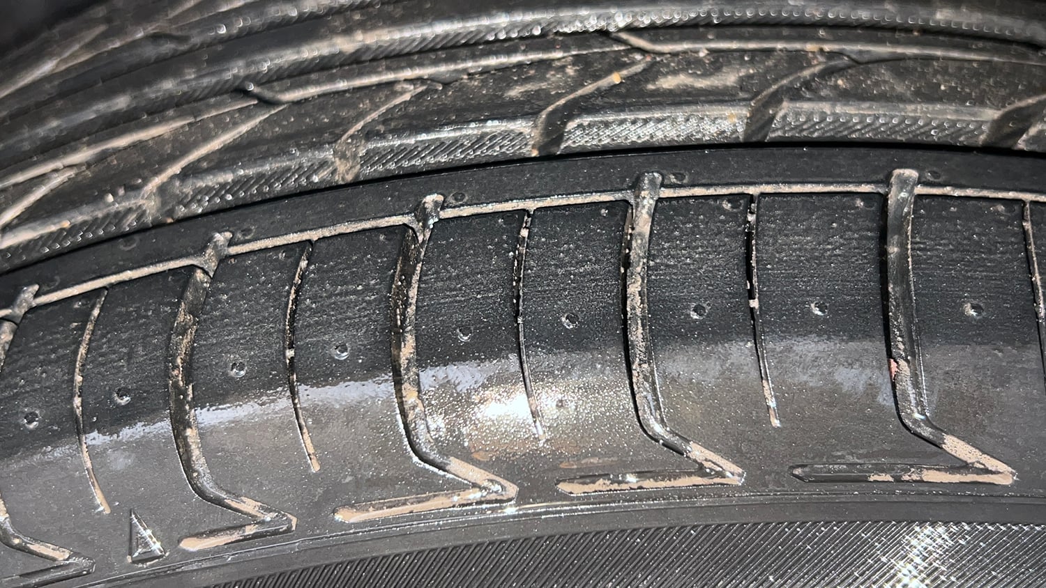 Used 2022 Honda WR-V VX MT Petrol Petrol Manual tyres RIGHT FRONT TYRE TREAD VIEW