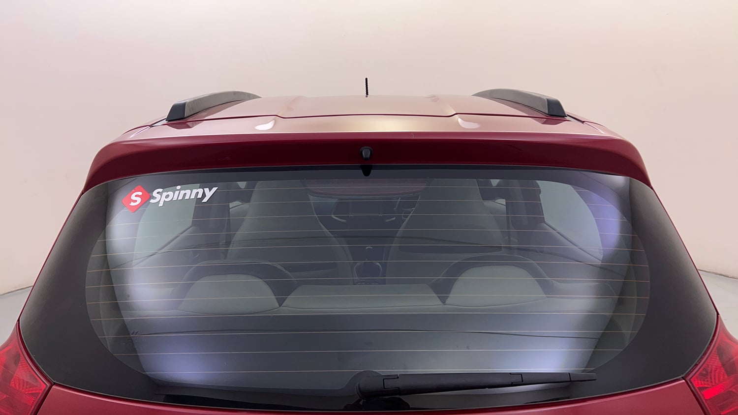 Used 2018 Hyundai Santro Asta Petrol Manual exterior BACK WINDSHIELD VIEW