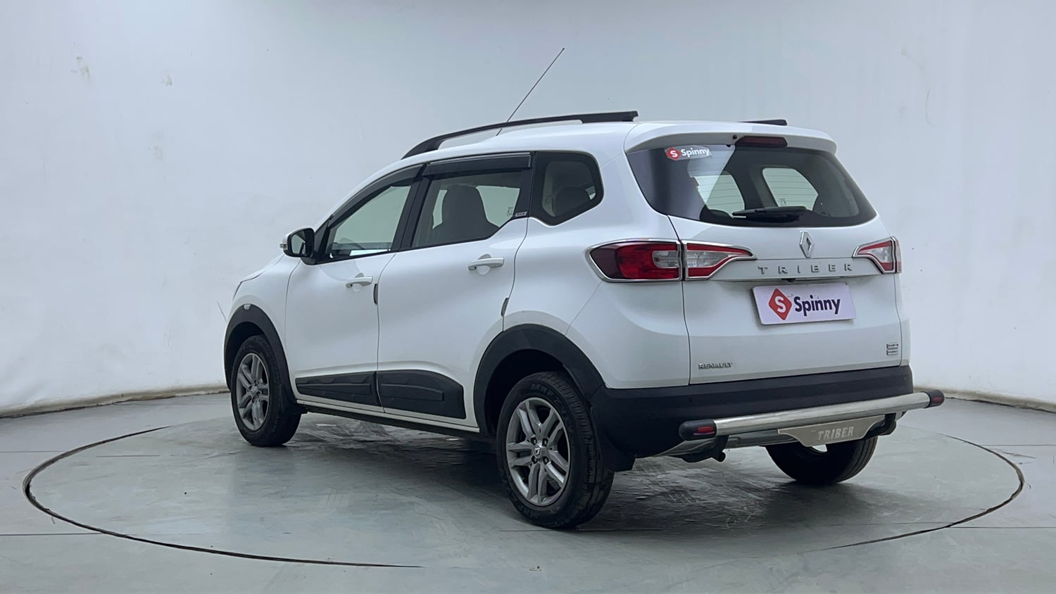 Used 2021 Renault Triber RXZ EASY-R AMT Petrol Automatic exterior LEFT REAR CORNER VIEW