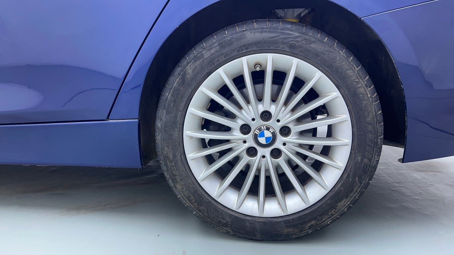 Used 2018 BMW 3 Series 320d Luxury Line Diesel Automatic tyres LEFT REAR TYRE RIM VIEW