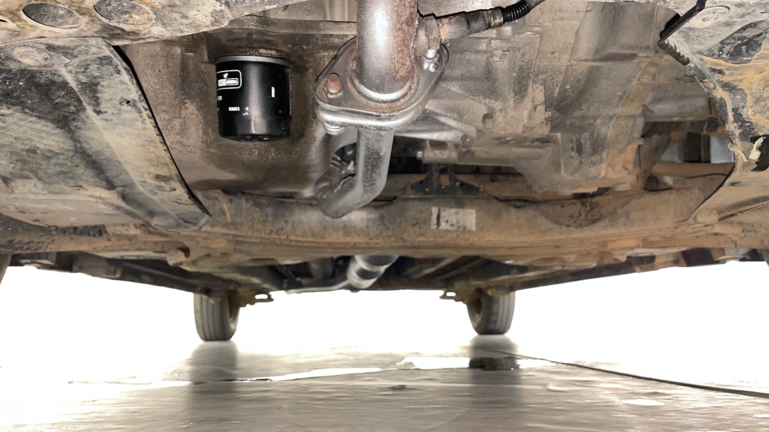 Used 2016 Maruti Suzuki Swift Dzire VXI Petrol Manual extra FRONT LEFT UNDERBODY VIEW