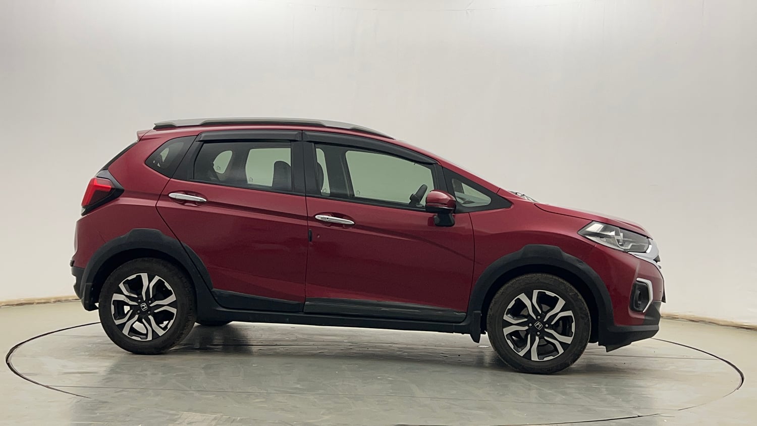 Used 2020 Honda WR-V VX MT Petrol Petrol Manual exterior RIGHT SIDE VIEW