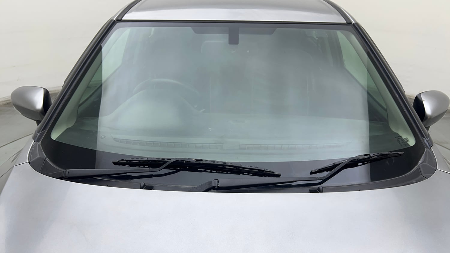 Used 2018 Maruti Suzuki Baleno Zeta 1.2 Petrol Manual exterior FRONT WINDSHIELD VIEW