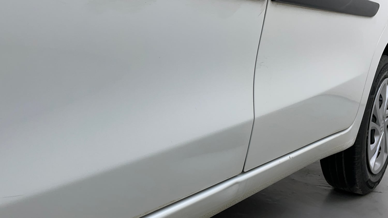 Used 2016 Maruti Suzuki Celerio ZXi AMT Petrol Automatic dents MINOR DENT