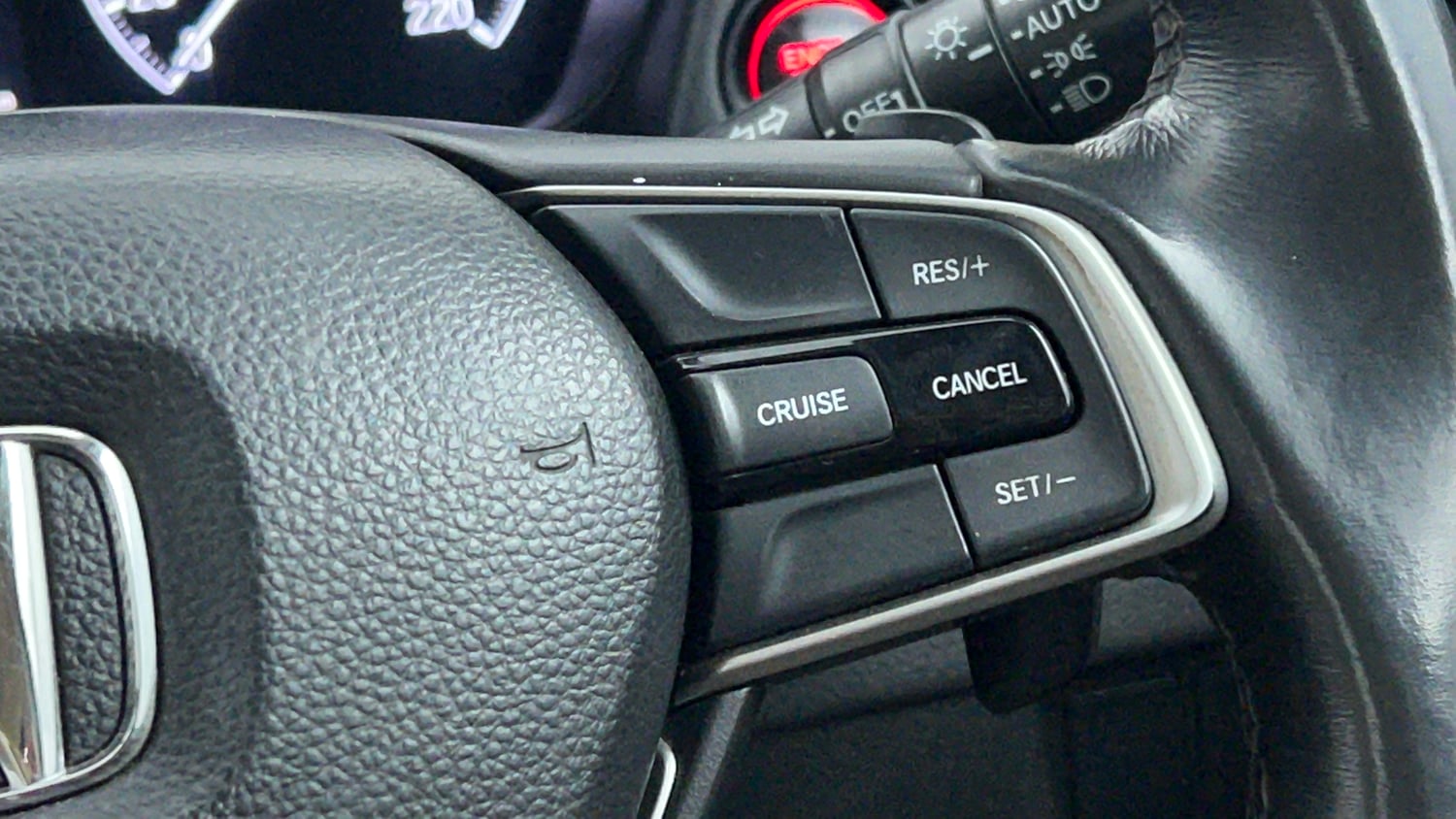 Used 2021 Honda City ZX CVT Petrol Petrol Automatic top_features Cruise control