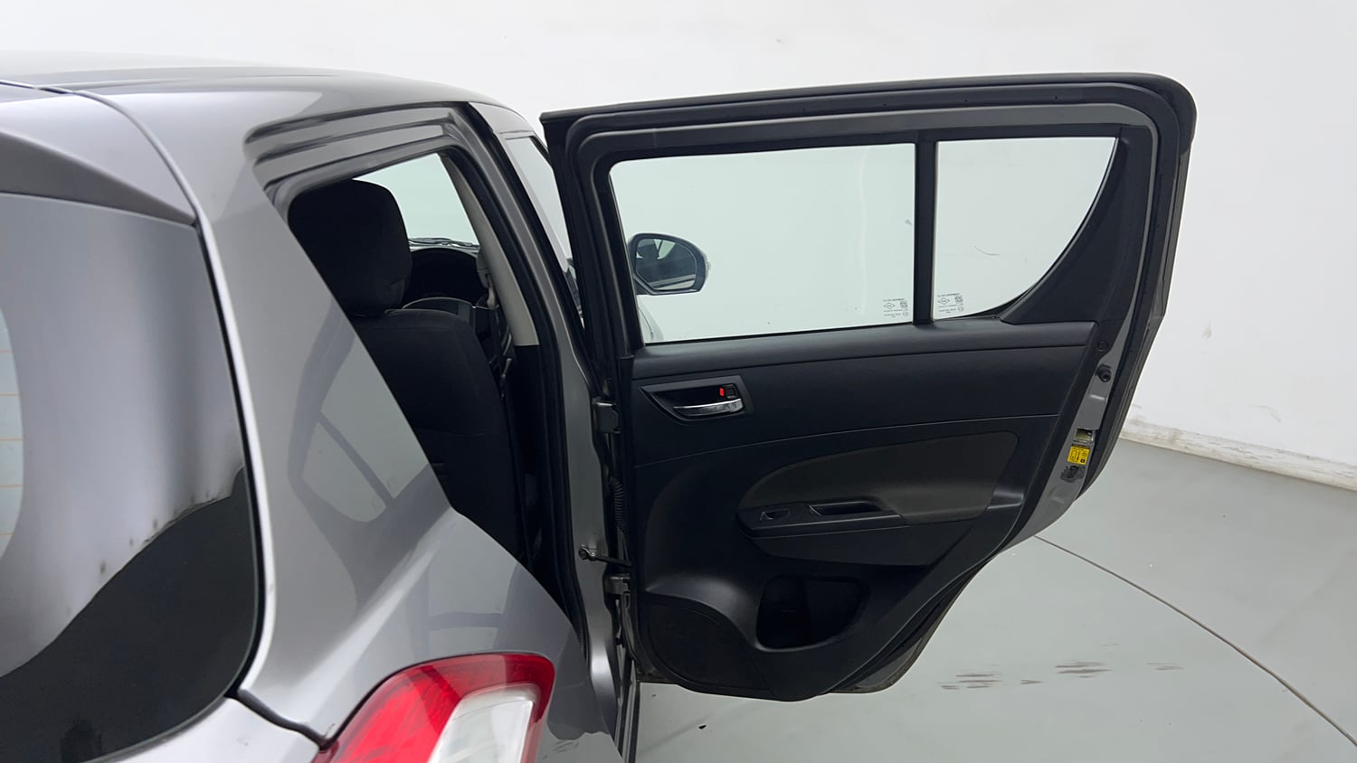 Used 2016 Maruti Suzuki Swift ZXi Petrol Manual interior RIGHT REAR DOOR OPEN VIEW