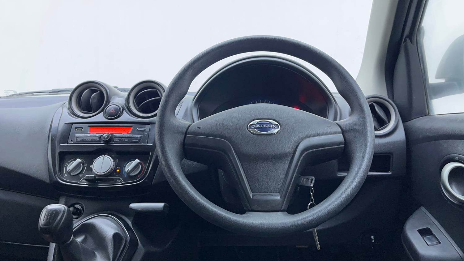 Used 2018 Datsun Go Plus T Petrol Manual interior STEERING VIEW