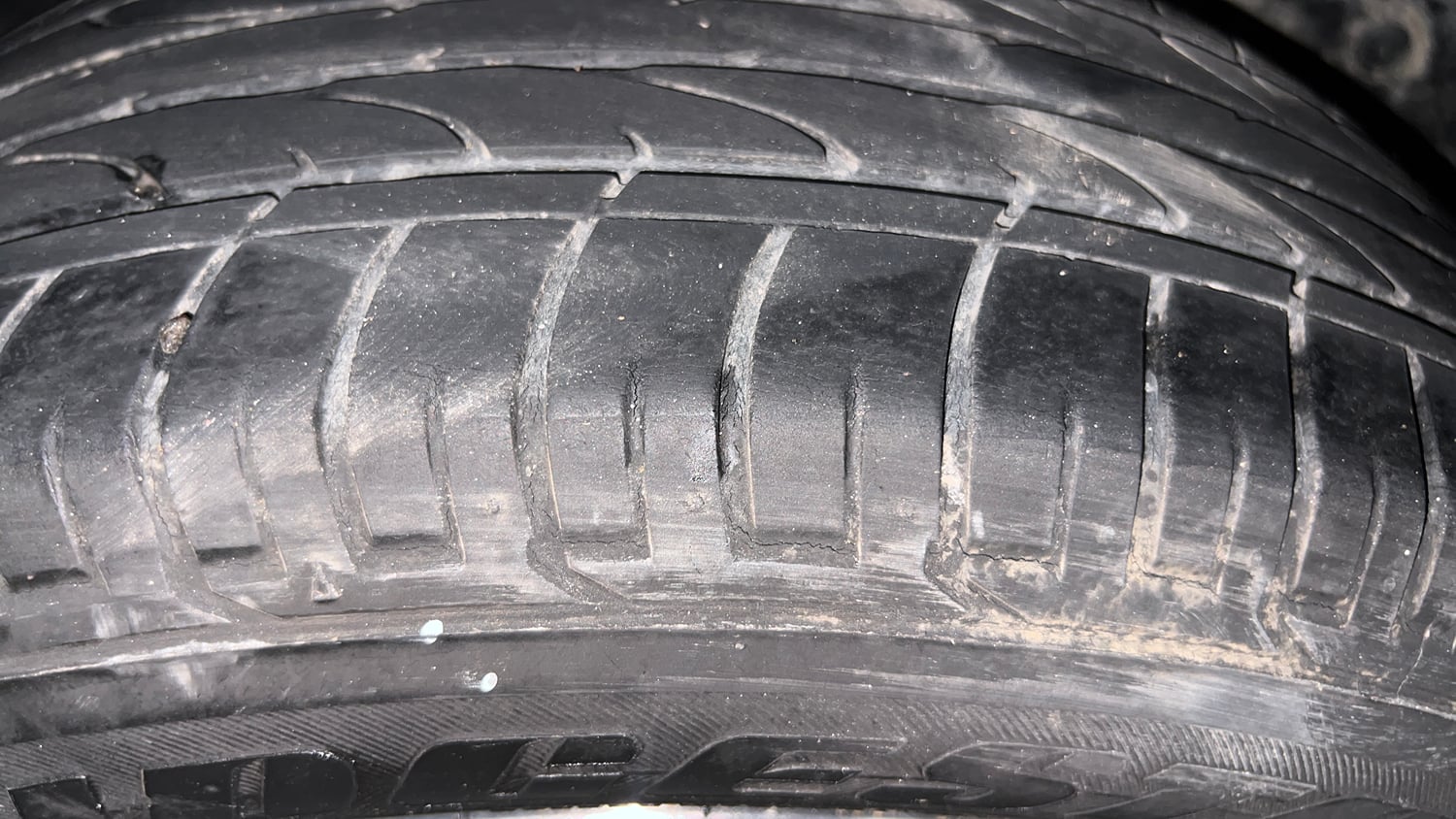 Used 2017 Hyundai Creta 1.6 SX Plus AT Petrol Petrol Automatic tyres LEFT REAR TYRE TREAD VIEW