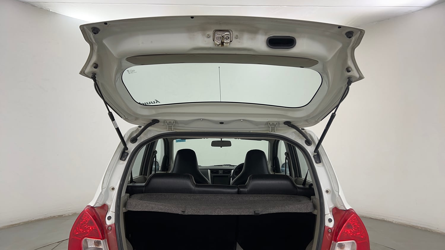 Used 2014 Maruti Suzuki Celerio VXi Petrol Manual interior DICKY DOOR OPEN VIEW