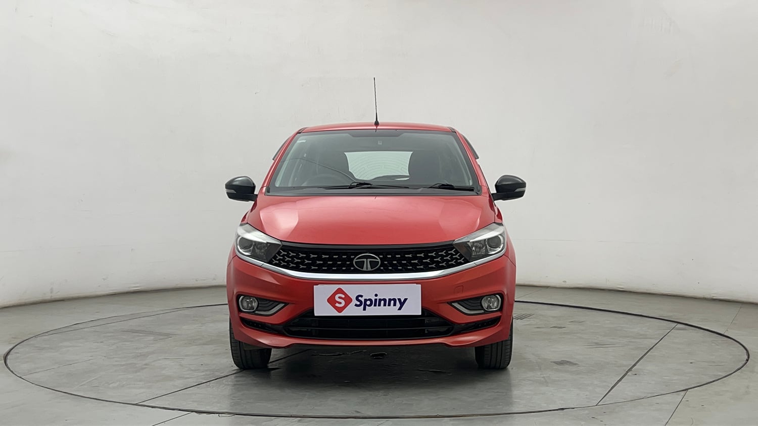Used 2024 Tata Tiago XZA Plus iCNG Cng Automatic exterior FRONT VIEW