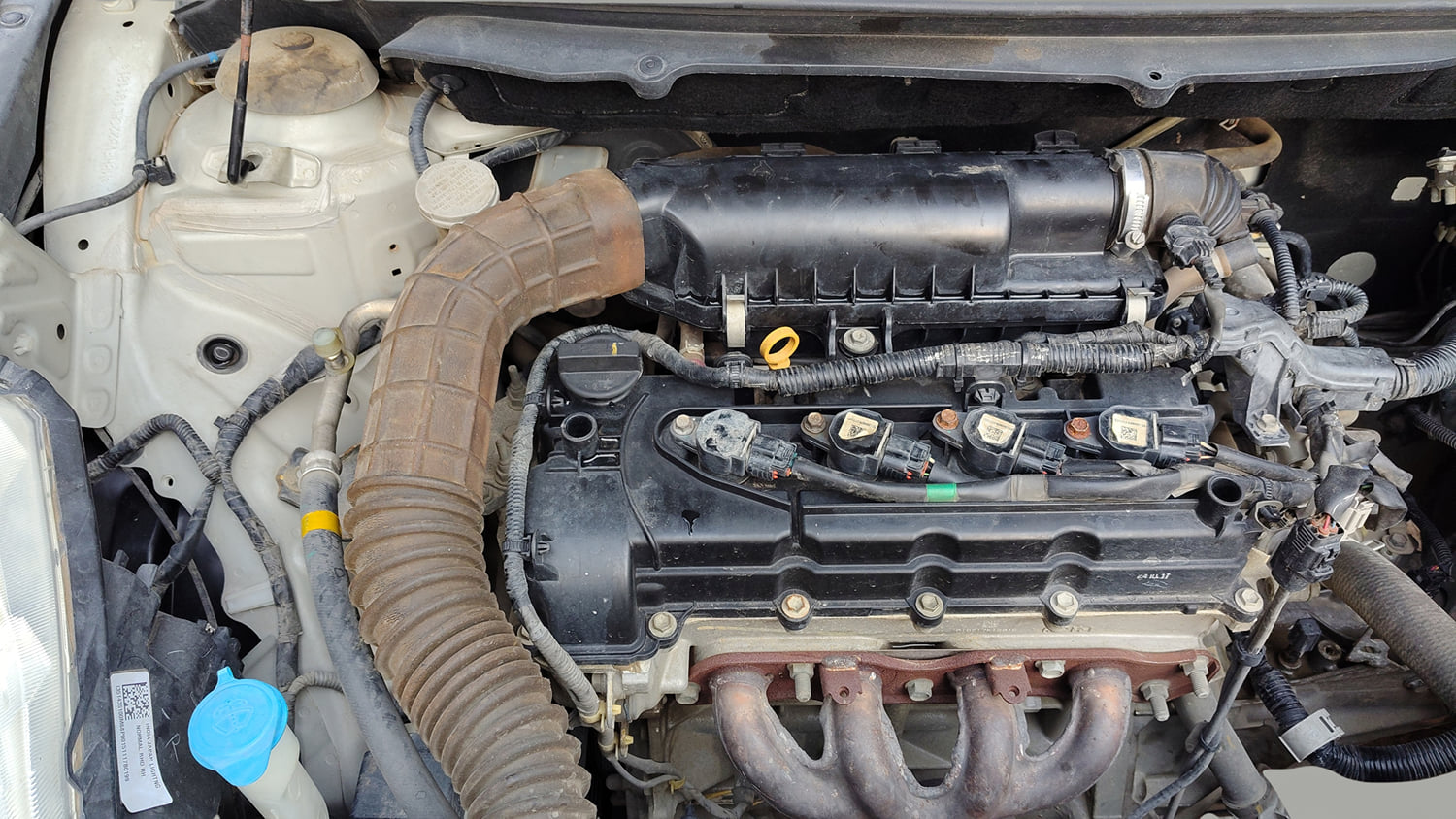 Used 2017 Maruti Suzuki Baleno Zeta 1.2 Petrol Manual engine ENGINE RIGHT SIDE VIEW