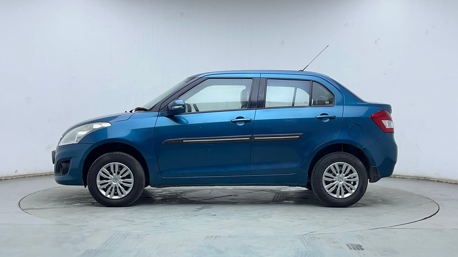Used 2014 Maruti Suzuki Swift Dzire VDI Diesel Manual exterior LEFT SIDE VIEW