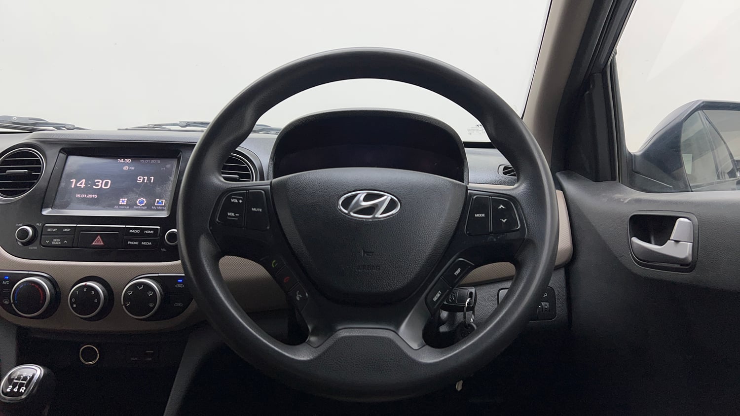 Used 2017 Hyundai Grand i10 Sportz (O) 1.2 kappa VTVT CNG (Outside Fitted) Cng Manual interior STEERING VIEW