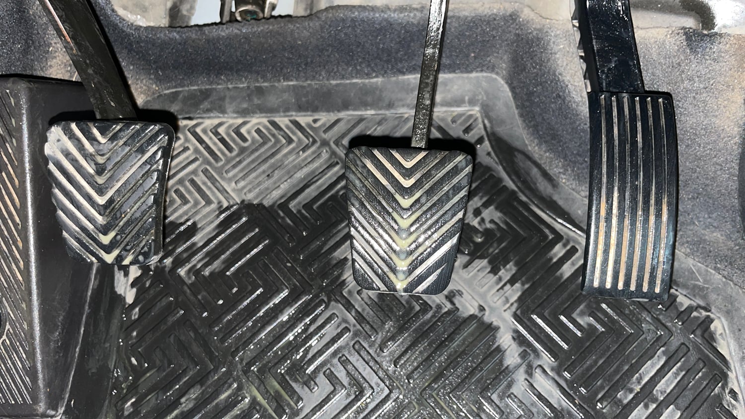 Used 2019 Hyundai Elite i20 Magna Plus 1.2 Petrol Manual interior PEDALS VIEW