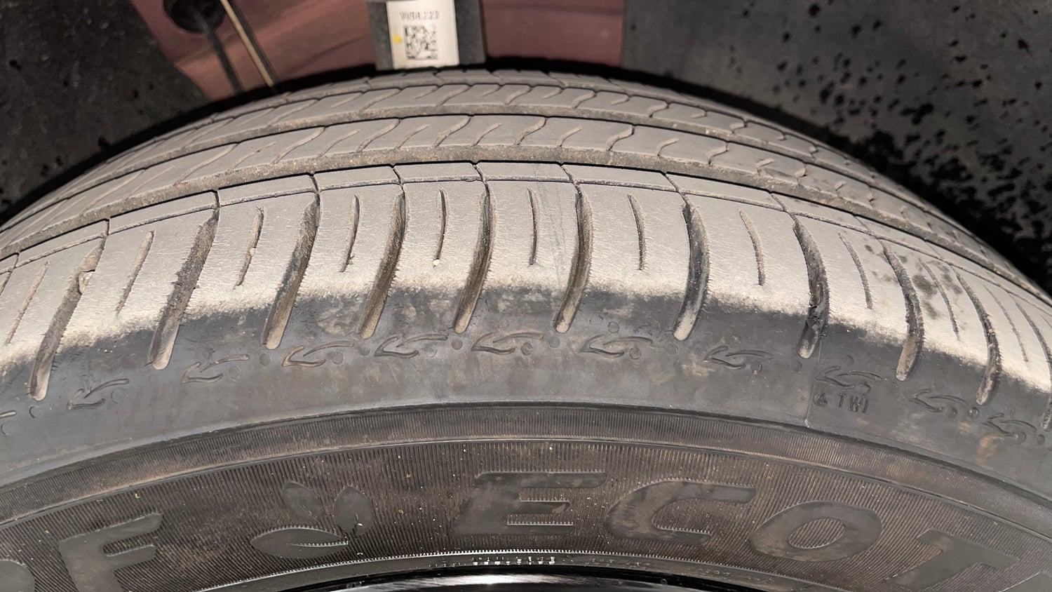 Used 2024 Volkswagen Virtus GT 1.5 TSI DSG Petrol Automatic tyres RIGHT FRONT TYRE TREAD VIEW