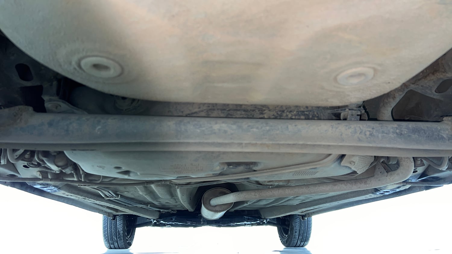 Used 2017 Maruti Suzuki Ignis Delta 1.2 MT Petrol Manual extra REAR UNDERBODY VIEW (TAKEN FROM REAR)