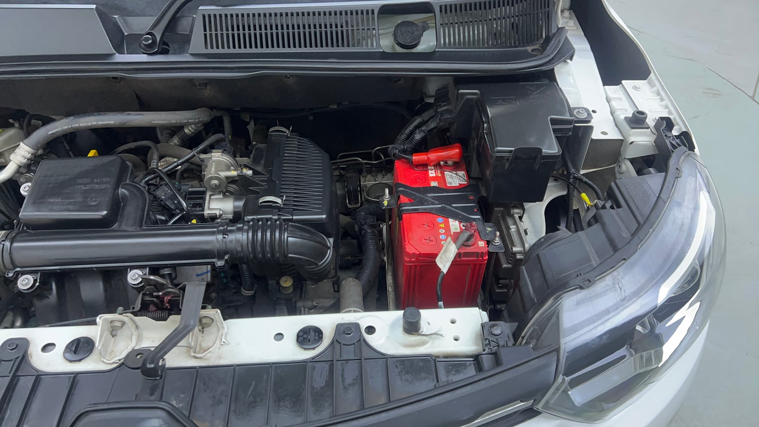 Used 2021 Renault Triber RXZ EASY-R AMT Petrol Automatic engine ENGINE LEFT SIDE VIEW