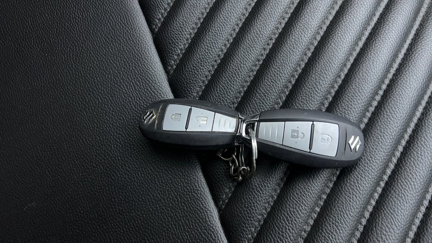Used 2019 Maruti Suzuki Ignis Zeta 1.2 AMT Petrol Automatic extra CAR KEY VIEW