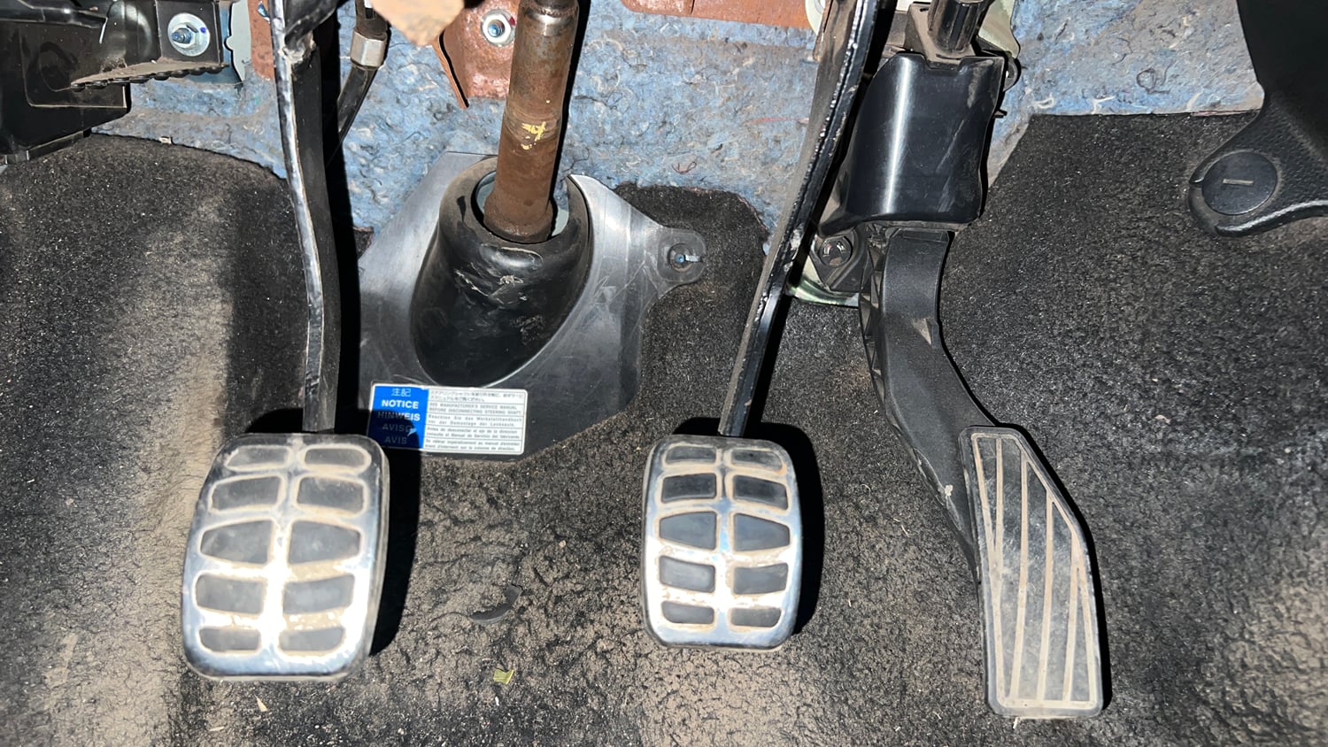 Used 2018 Maruti Suzuki Ignis Delta 1.2 MT Petrol Manual interior PEDALS VIEW