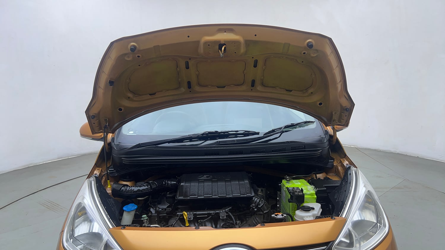 Used 2014 Hyundai Grand i10 Asta 1.2 Kappa VTVT Petrol Manual engine ENGINE & BONNET OPEN FRONT VIEW