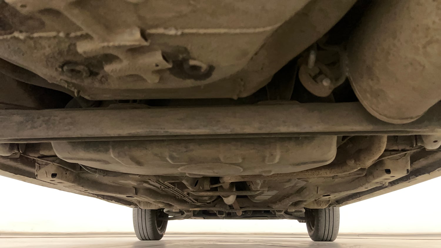 Used 2021 Tata Tiago XT Petrol Manual extra REAR UNDERBODY VIEW (TAKEN FROM REAR)