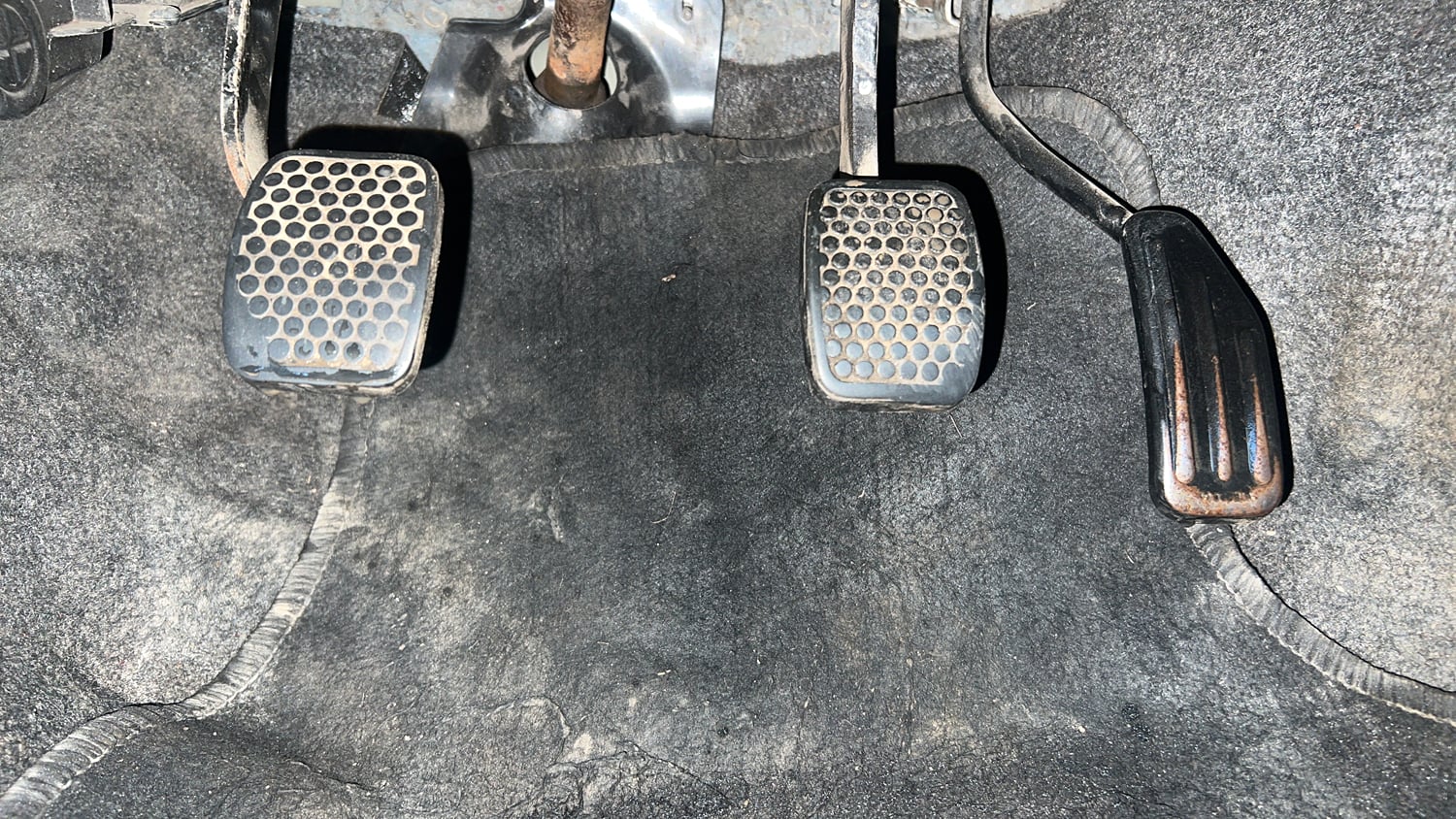 Used 2014 Maruti Suzuki Alto 800 Lxi Petrol Manual interior PEDALS VIEW