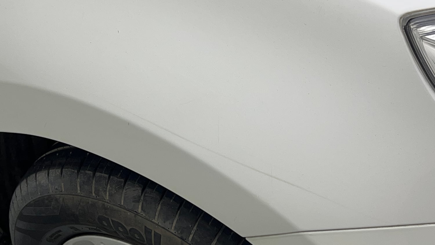 Used 2019 Maruti Suzuki Swift ZXi AMT Petrol Automatic dents MINOR SCRATCH