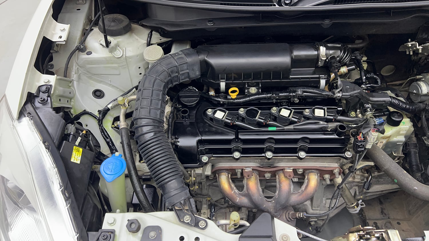 Used 2019 Maruti Suzuki Swift ZXi AMT Petrol Automatic engine ENGINE RIGHT SIDE VIEW
