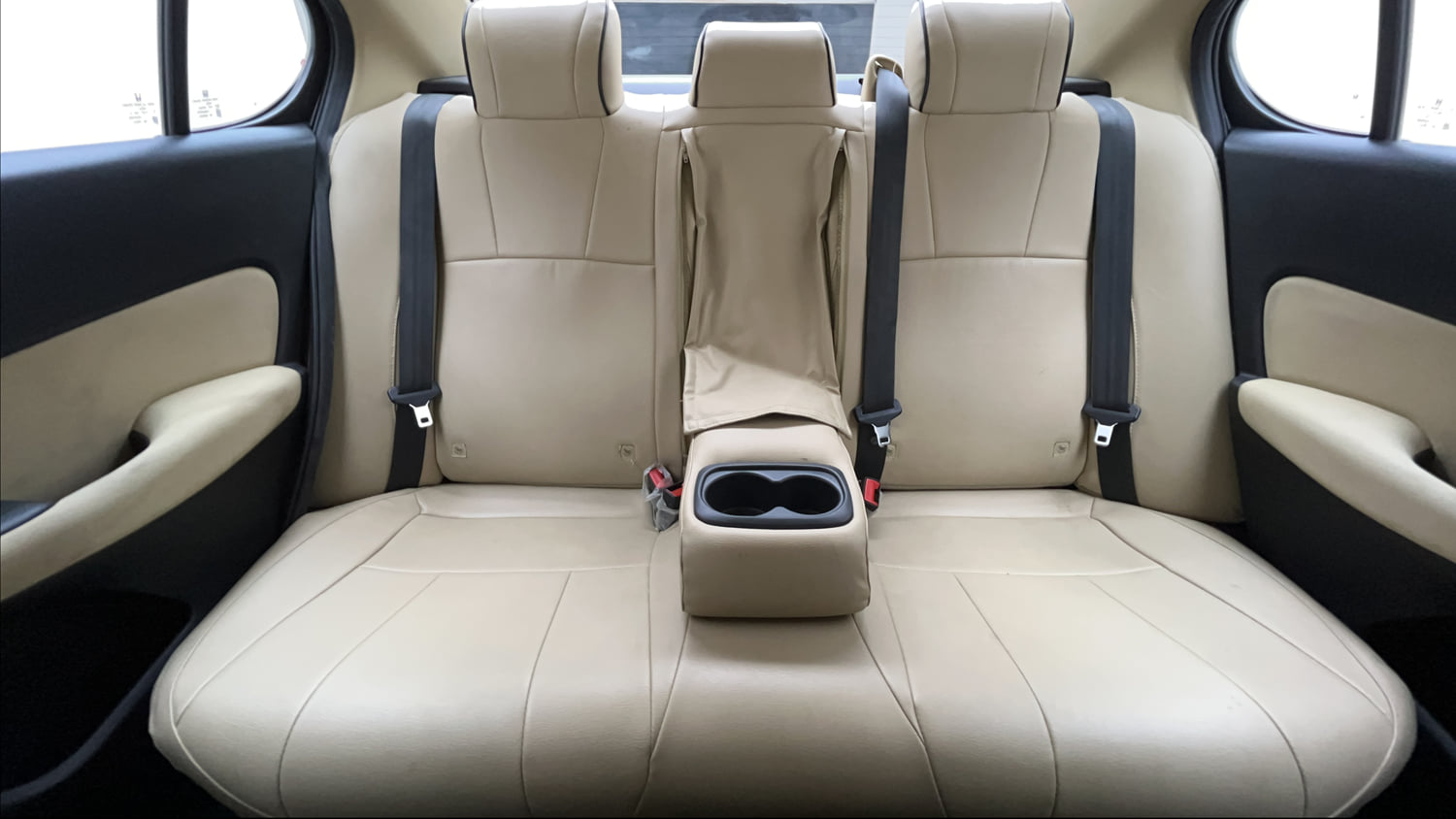 Used 2020 Honda City VX CVT Petrol Petrol Automatic interior REAR SEAT CONDITION VIEW
