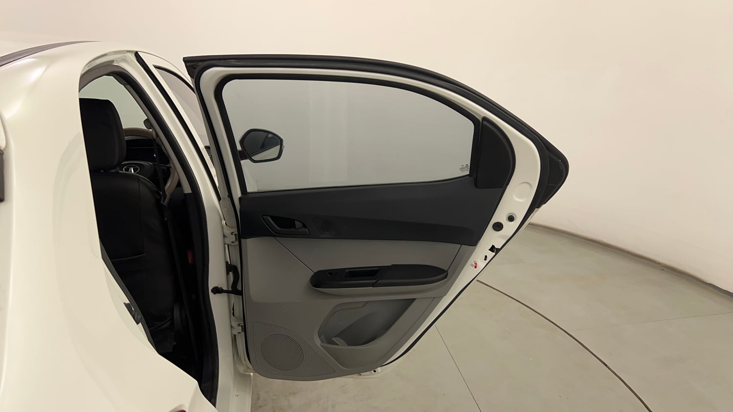Used 2021 Tata Tiago XT Petrol Manual interior RIGHT REAR DOOR OPEN VIEW