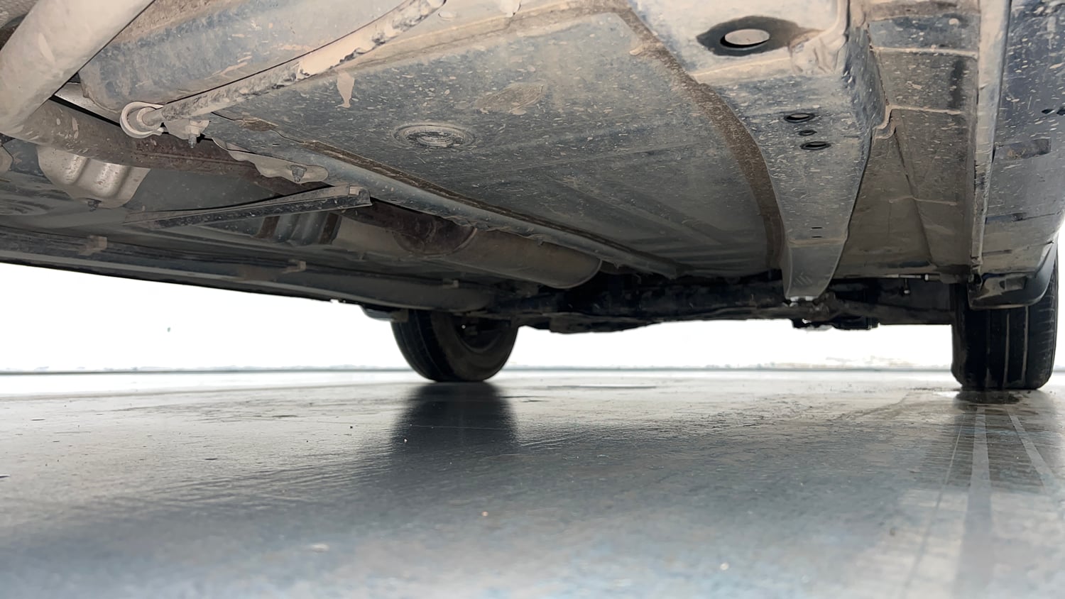 Used 2019 Maruti Suzuki Baleno Delta Petrol Manual extra REAR RIGHT UNDERBODY VIEW