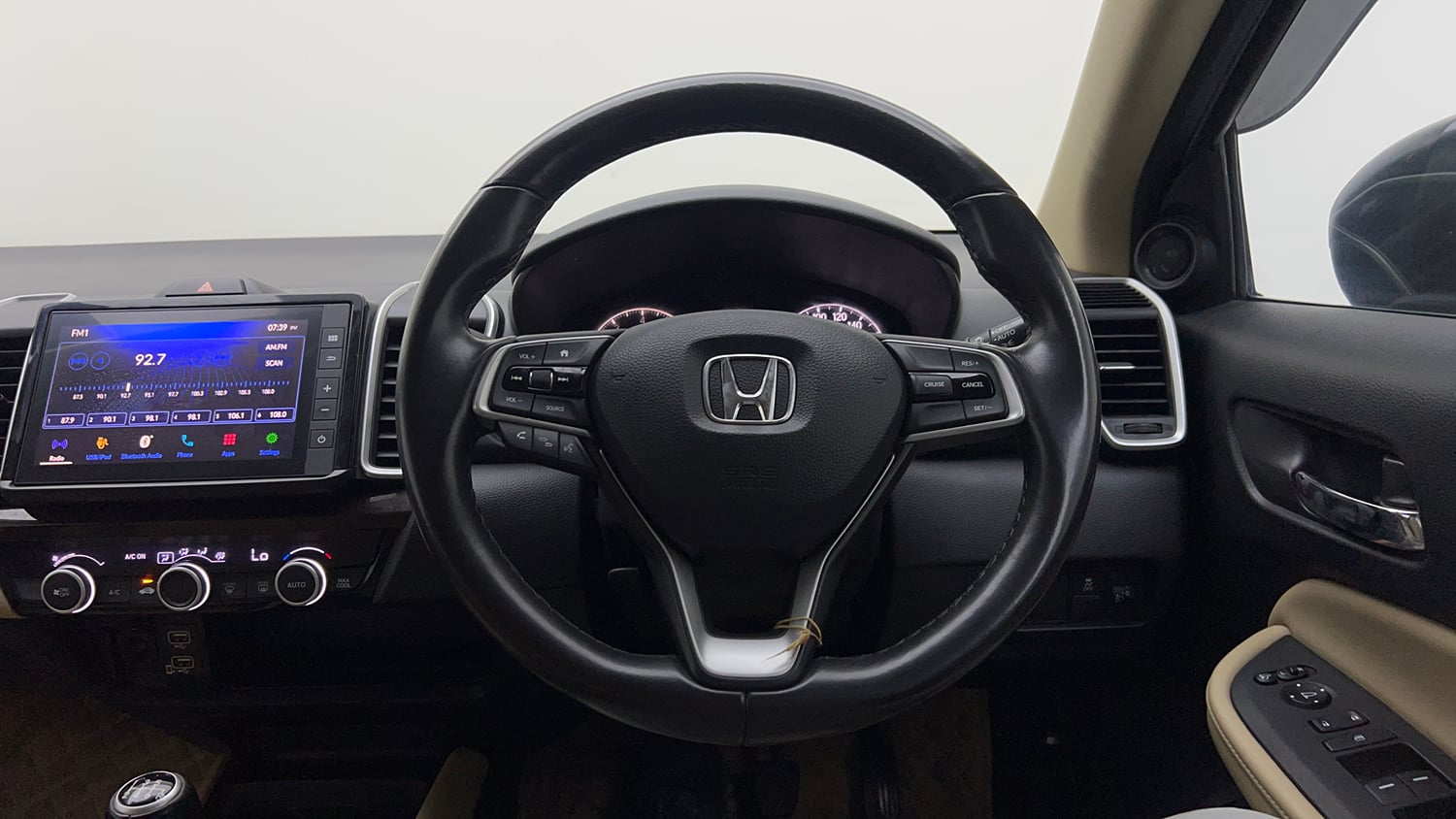 Used 2022 Honda City ZX Petrol Petrol Manual interior STEERING VIEW