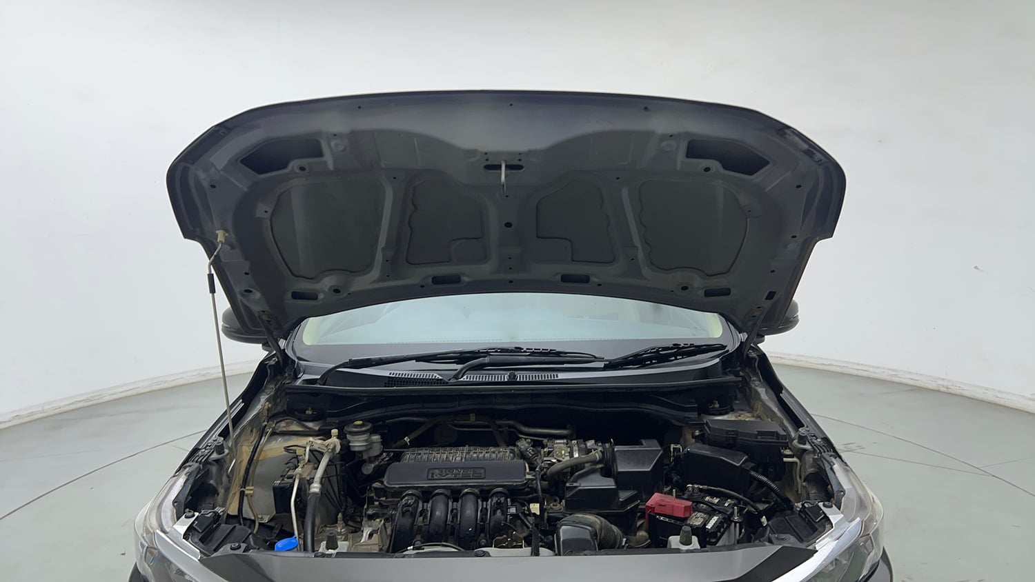 Used 2021 Honda Amaze S MT 1.2 Petrol Petrol Manual engine ENGINE & BONNET OPEN FRONT VIEW